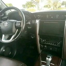 
										Toyota Land Cruiser 2015 full									